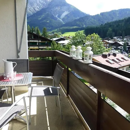 Doorstep Skiing /summer Sun In Beautiful Austria Apartment